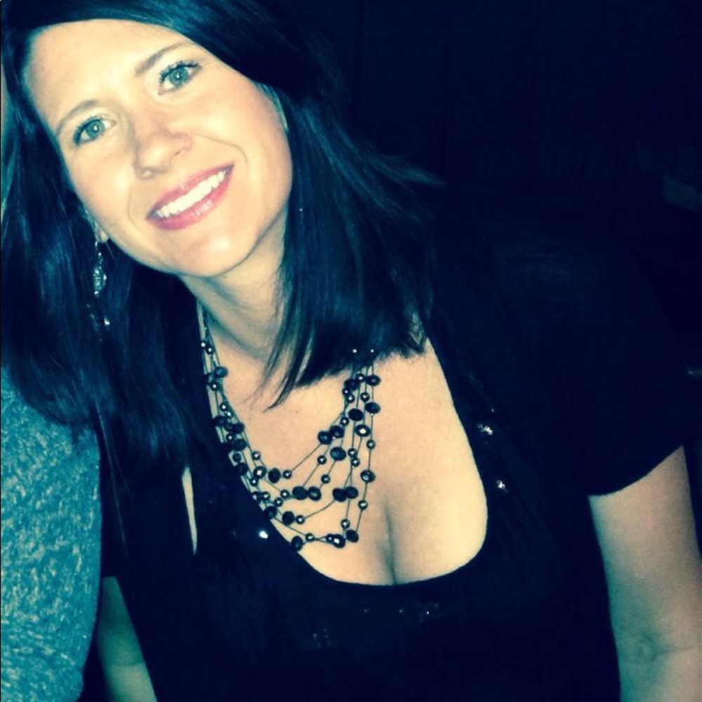 Meet your Posher, Candace